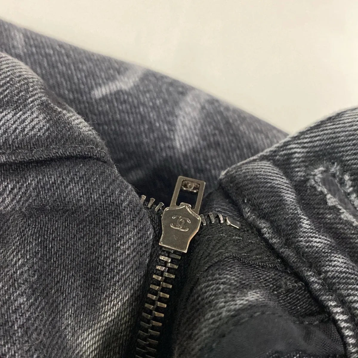 Chanel Dark Grey CC wide leg  jeans