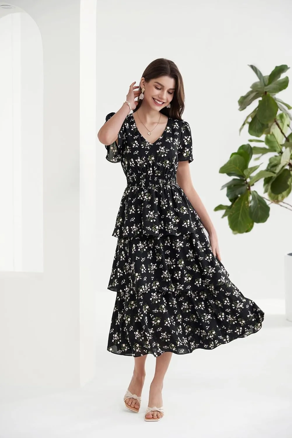 GRACE KARIN Women's 2025 Floral Summer Long Midi Dress V Neck Short Sleeve Ruffle Tiered Layered Boho Swing Dresses