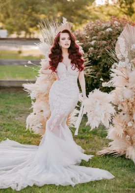 Lace and Tulle Mermaid Wedding Dress (#Julieta)