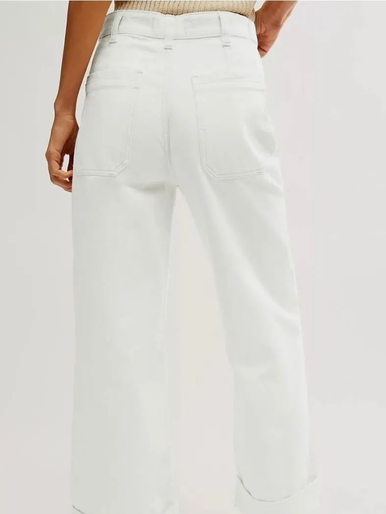 Off white contrast jeans detail