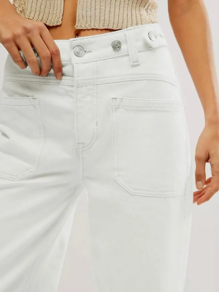Off white contrast jeans detail