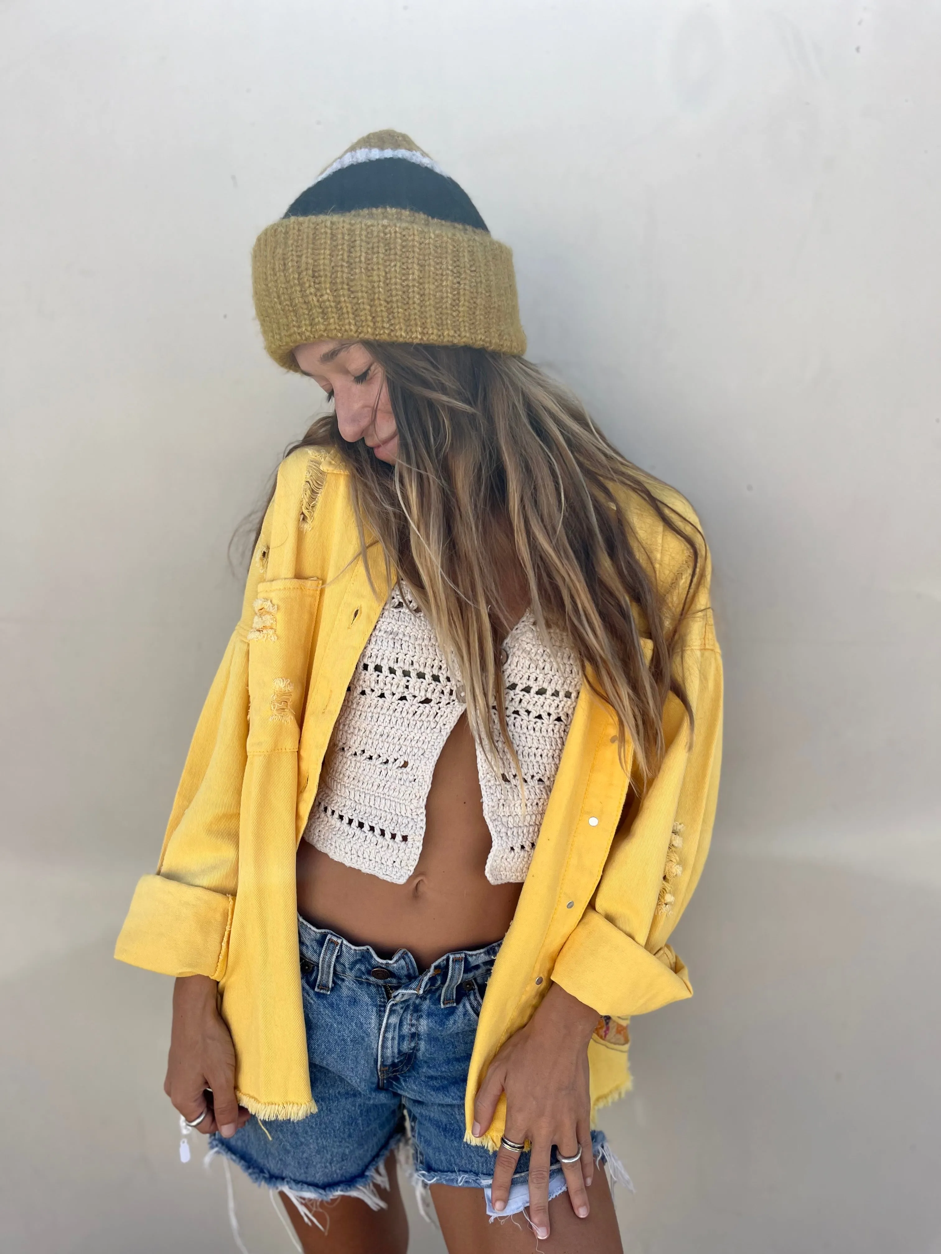 She is a Surfer Amarilla Jacket