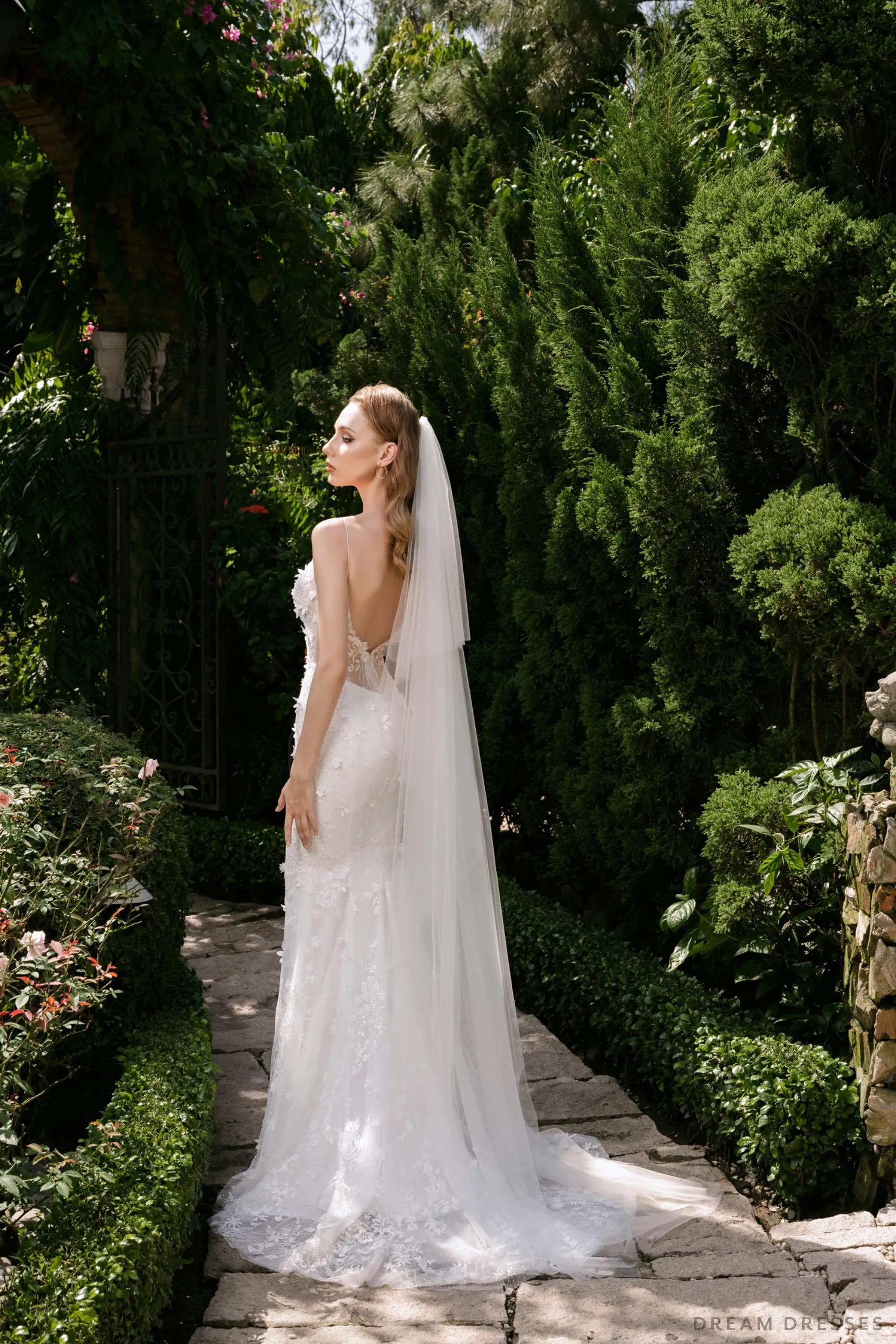 Spaghetti Strap Mermaid Wedding Dress (#AMANDA)